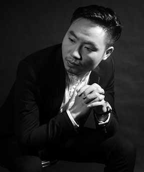 汪新強：刪繁去奢，繪事后素，雅韻方寸之間